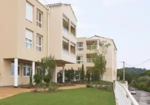 Photo de Residence Retraite Pre Du Lac