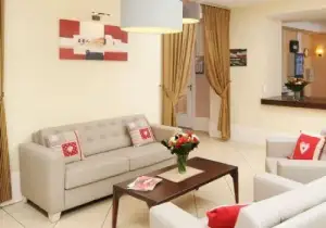 Photo de Maison De Famille La Roseraie