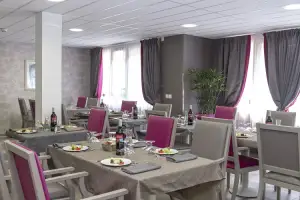 Photo de Résidence Les Bains-EHPAD