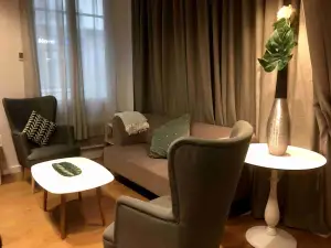 Photo de Korian Magenta