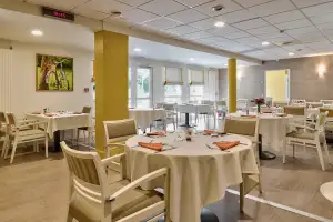 Photo de Residence Les Clos De Planestel