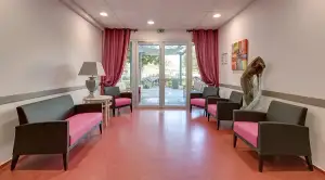 Photo de Residence Les Jardins De Cauderan