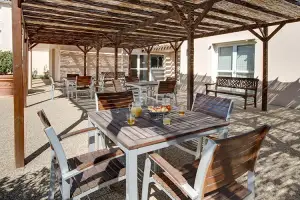 Photo de Residence Les Baux Du Roy