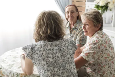 Créatinine élevée chez le senior : faut-il s'inquiéter ?