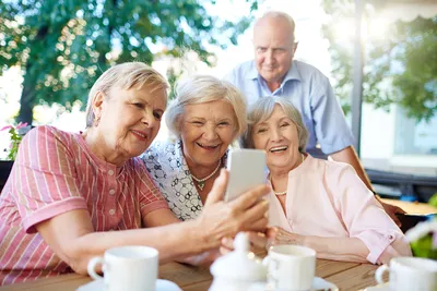 Vieillissement de la population : Charles Memoune décrypte les nouveaux enjeux du logement pour seniors