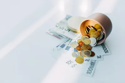 Allocation de veuvage : conditions, montant et démarches 