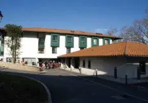 Photo principale de Ehpad Adarpea - Maison de retraite / EHPAD