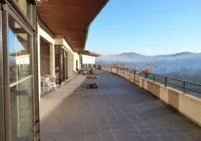 Photo principale de Ehpad Les Hauts De Bon Acceuil - Maison de retraite / EHPAD