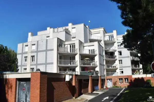 Photo principale de Résidence de La Houzarde - Résidence Services Seniors