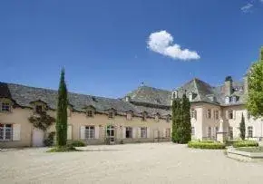 Photo principale de Maison De Retraite L'Adoration - Maison de retraite / EHPAD