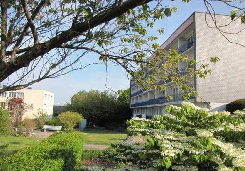 Photo principale de Résidence Les Sapins - Résidence Services Seniors