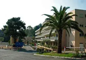 Photo principale de USLD Hôpital Gériatrique Les Sources  - Maison de retraite / EHPAD