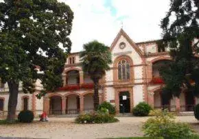 Photo principale de Centre Hospitalier Des Deux Rives - Maison de retraite / EHPAD