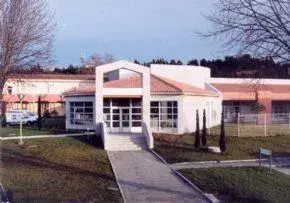 Photo principale de Ehpad Badoc Et Usld   Ehpad Lapersonne - Maison de retraite / EHPAD