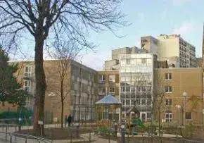 Photo principale de Residence Alquier Debrousse - Maison de retraite / EHPAD