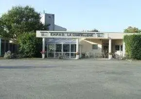 Photo principale de Maison De Retraite La Chatellenie - Maison de retraite / EHPAD