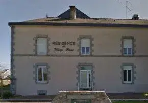 Photo principale de Ehpad Residence Village Fleuri - Maison de retraite / EHPAD