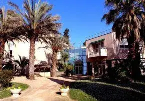 Photo principale de Les Jardins D'Haiti - Maison de retraite / EHPAD