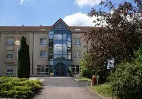 Photo principale de Residence Chantefontaine - Maison de retraite / EHPAD