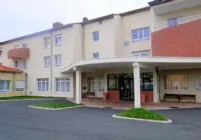 Photo principale de Ehpad Les Genets - Maison de retraite / EHPAD