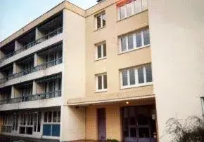 Photo principale de Foyer Logement De Connerre - Résidence Services Seniors