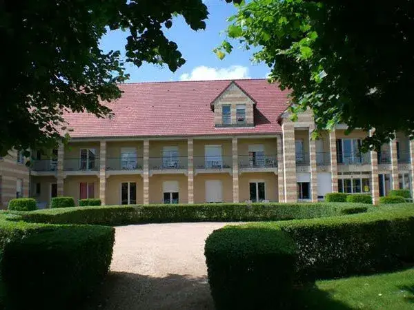 Photo principale de Ehpad Fondation Burlot - Maison de retraite / EHPAD