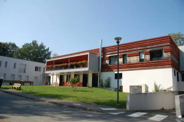 Photo principale de Résidence le Val d'Oust - Résidence Services Seniors