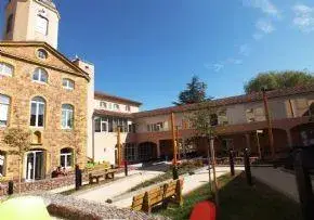 Photo principale de Ehpad Maison De La Foret - Maison de retraite / EHPAD