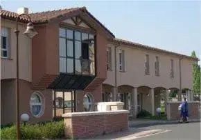 Photo principale de Maison De Retraite Les Charmilles - Maison de retraite / EHPAD