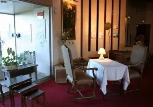 Photo principale de Korian La Reine Blanche - Maison de retraite / EHPAD