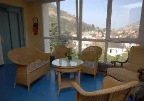 Photo principale de Residence Roche De France - Maison de retraite / EHPAD