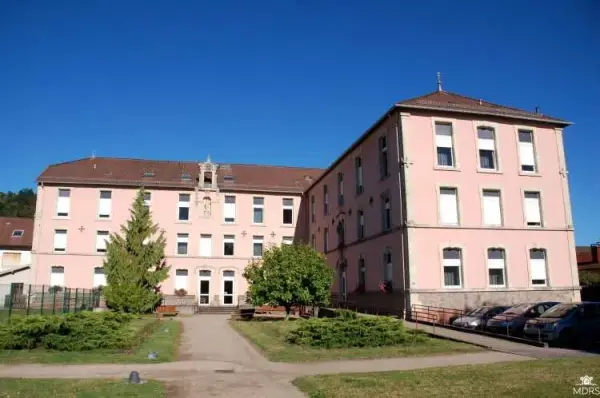 Photo principale de Residence De La Paltree   Ccas - Résidence Services Seniors