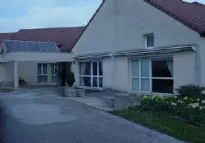 Photo principale de Maison De Retraite De Varennes - Maison de retraite / EHPAD