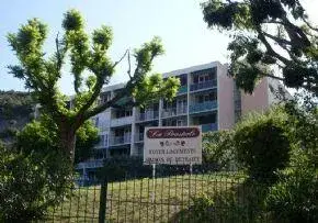 Photo principale de Foyer Logement La Pousterle - Résidence Services Seniors