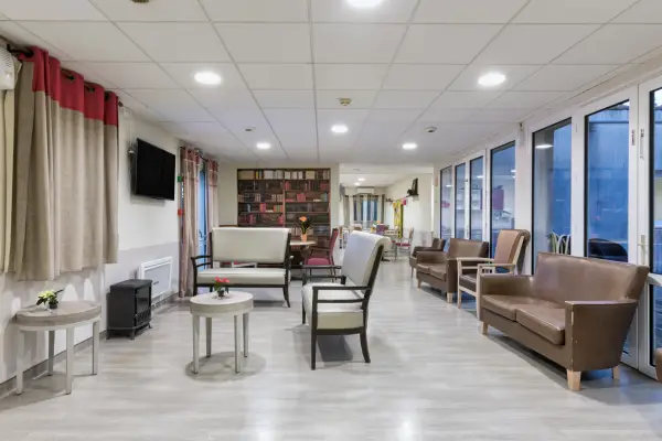 Photo principale de EHPAD Les Châteaux de Provence - Maison de retraite / EHPAD