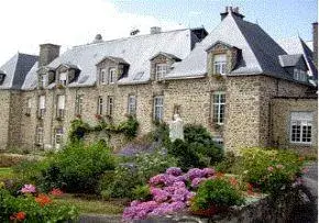 Photo principale de Maison De Retraite St Georges De Lisle - Maison de retraite / EHPAD