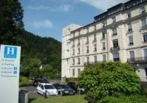 Photo de Ehpad St Paul Et Usld De L'Hopital - Maison de retraite / EHPAD