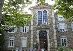 Photo de Ehpad Notre Dame De Lay - Maison de retraite / EHPAD