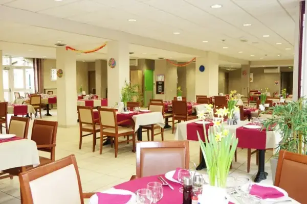 Photo de Résidence St Just - Maison de retraite / EHPAD