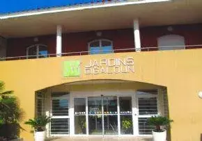 Photo de Les Jardins Du Cigaloun - Maison de retraite / EHPAD