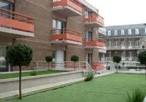 Photo de Residence De Neuville  Hopital Local - Maison de retraite / EHPAD