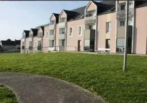 Photo de Residence La Gerfleur - Résidence Services Seniors