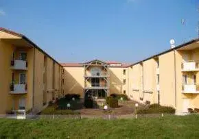 Photo de Maison De Retraite Etienne Pierre Morlanne - Maison de retraite / EHPAD