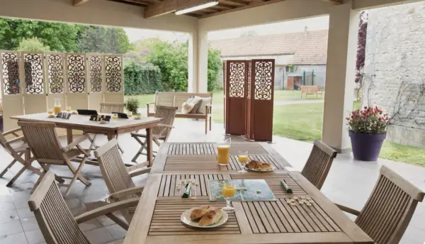 Photo de Residence Hostellerie du Chateau Lorcy - Maison de retraite / EHPAD