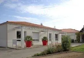 Photo de Residence Les Glycines - Maison de retraite / EHPAD