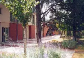 Photo de Ehpad Et Usld Centre Hospitalier - Maison de retraite / EHPAD