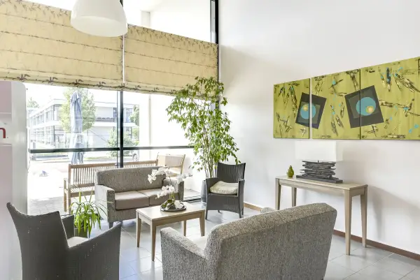 Photo de Les Templitudes - Résidence de La Roseraie - Osny - Résidence Services Seniors