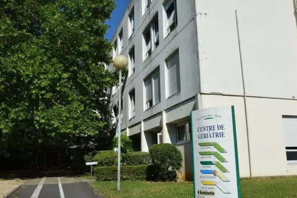 Photo de Centre De Geriatrie Le Rocher Vert - Maison de retraite / EHPAD