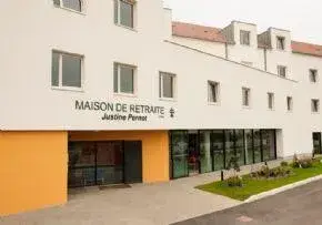 Photo de Maison De Retraite Justine Pernot - Maison de retraite / EHPAD