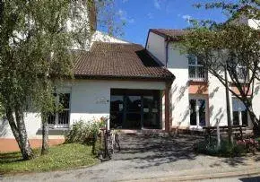 Photo de Residence Les Chenebeaux - Résidence Services Seniors